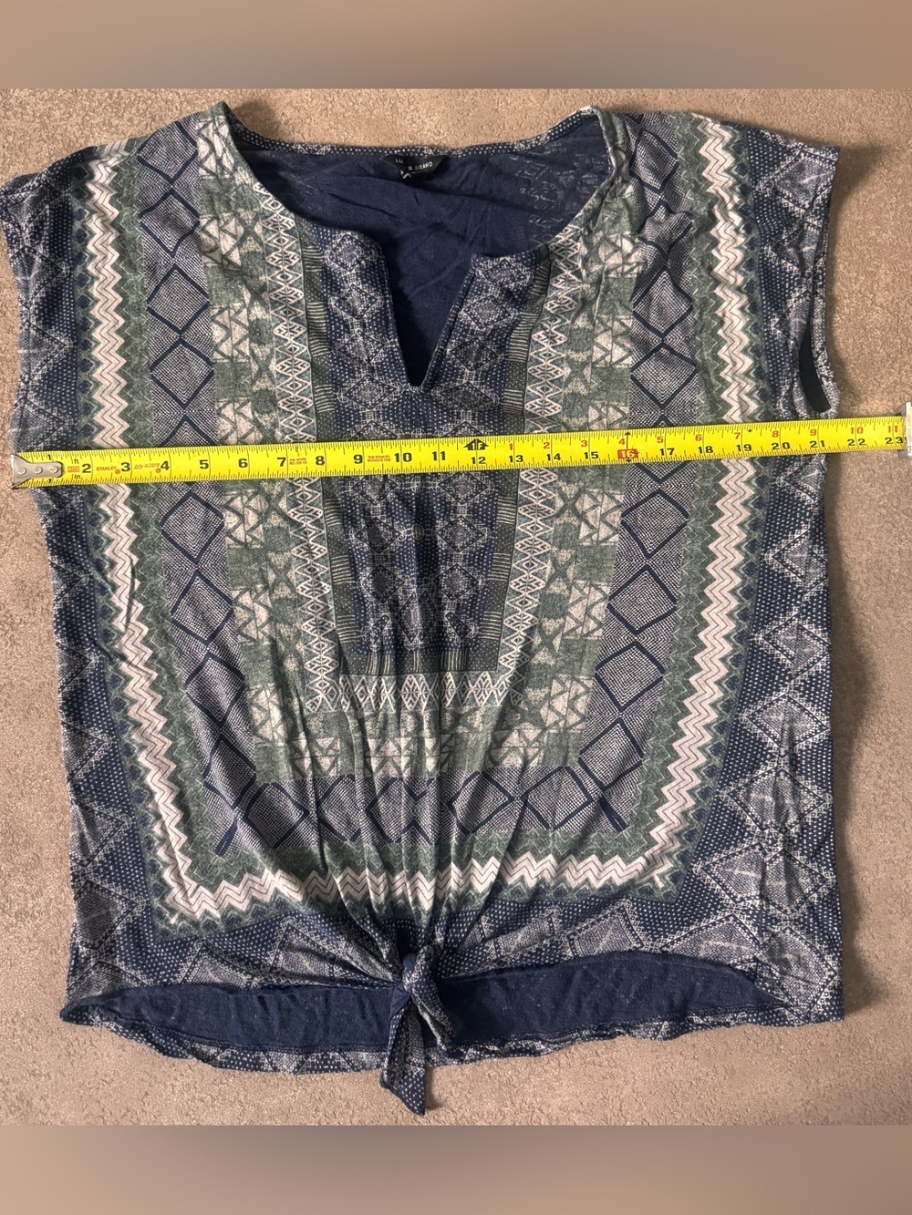 Lucky Brand Blue Green Boho Tie Front Top Large Tribal Print Short Sleeve - Picture 6 of 9